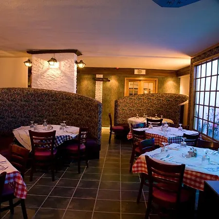 Ermolaos Hillside * Lixúri